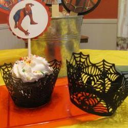 Super Hero Cupcake Wrappers for the Spiderman or Superman Fan